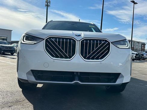New 2026 BMW X3 xDrive30 w/ Premium Package image 2
