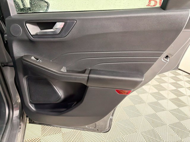 Certified 2021 Ford Escape Titanium AWD/4WD image 36