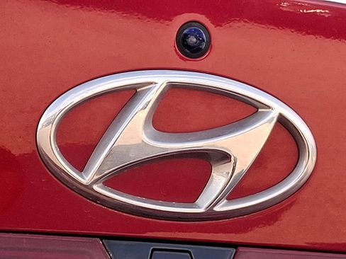 Certified 2023 Hyundai Elantra SEL w/ Convenience Package image 31