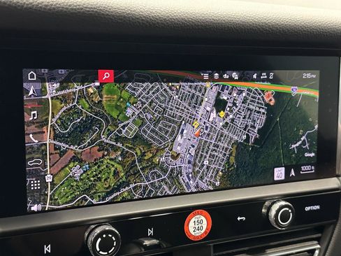 Certified 2026 Porsche Macan AWD/4WD image 28