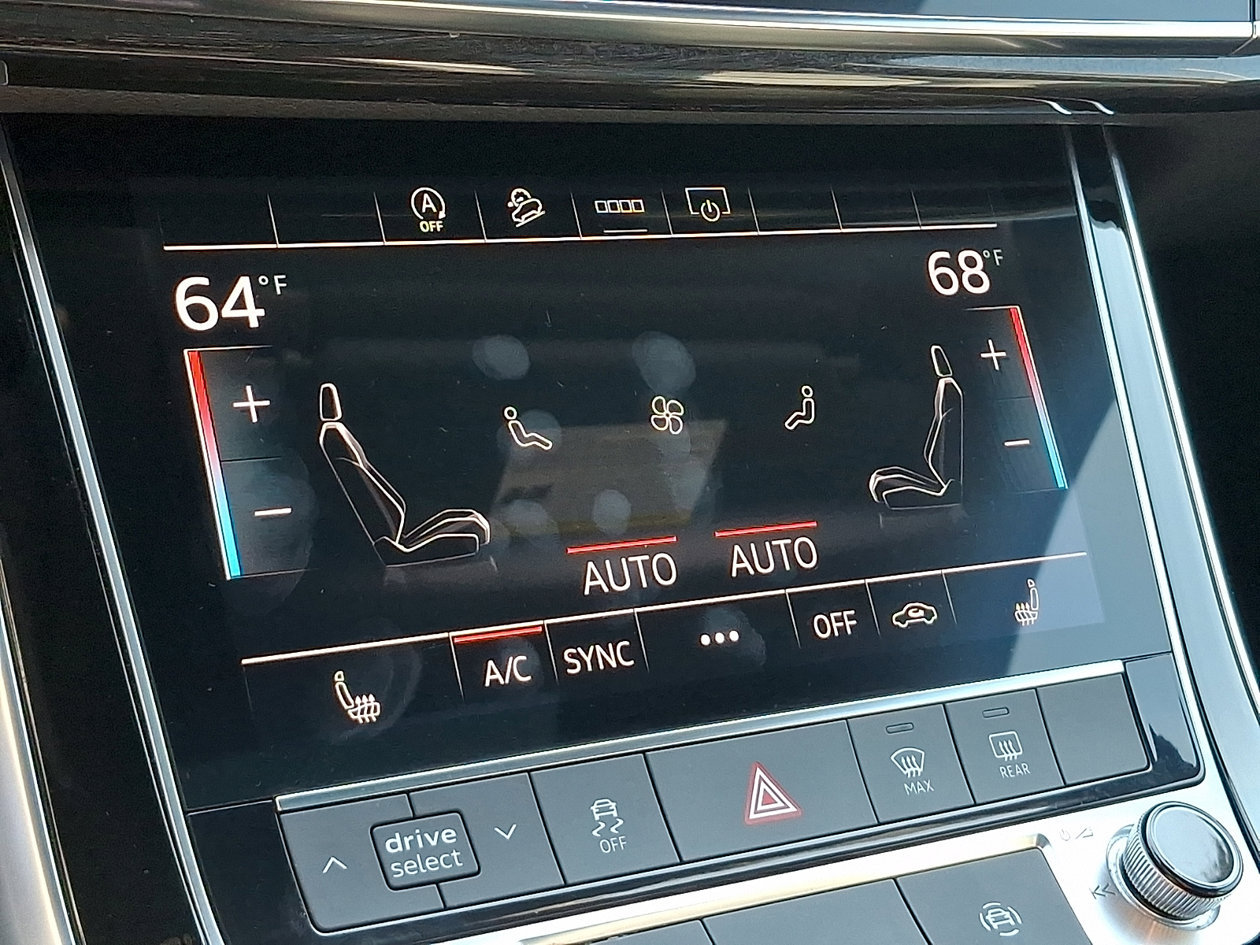 Used 2025 Audi Q7 3.0T Premium Plus AWD/4WD image 16