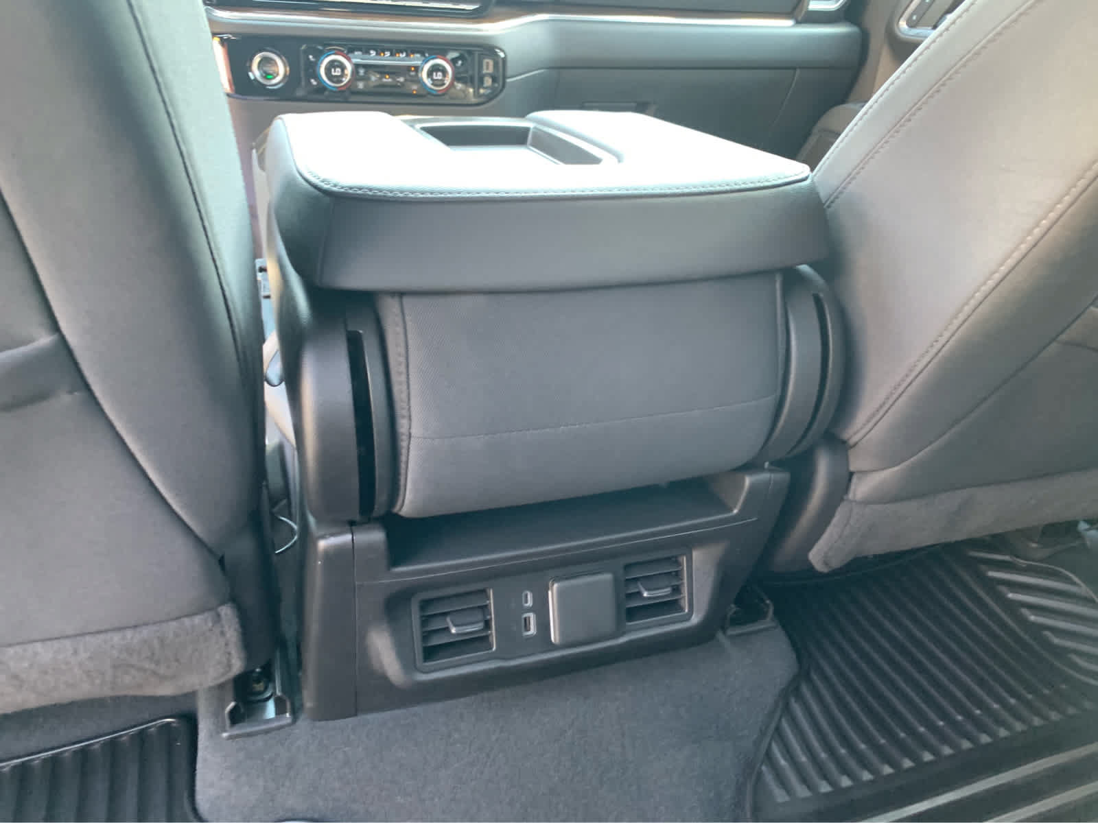 Used 2024 GMC Sierra 1500 Elevation AWD/4WD image 24