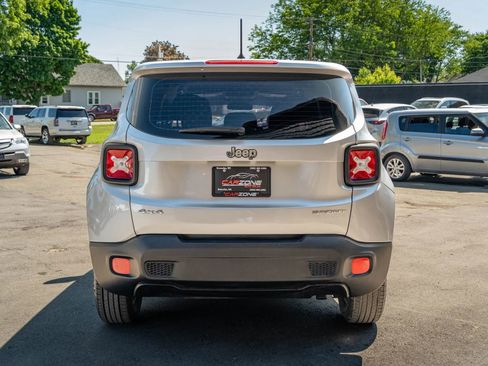 Used 2017 Jeep Renegade Sport w/ Power & Air Group AWD/4WD image 7