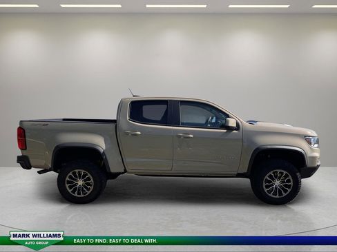 Used 2022 Chevrolet Colorado ZR2 AWD/4WD image 2