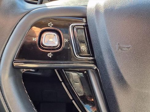 Certified 2023 Lincoln Corsair Reserve w/ Equipment Group 201A image 15