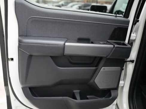 Used 2021 Ford F150 Lariat w/ Max Trailer Tow Package image 48