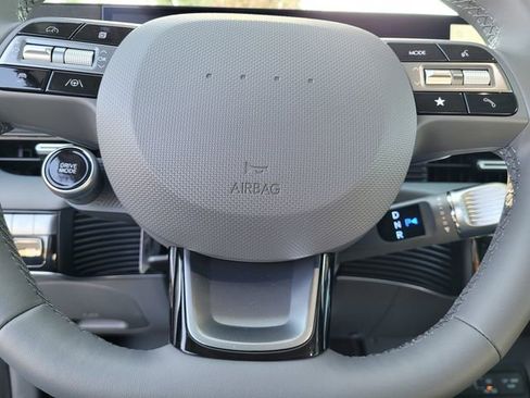 New 2026 Hyundai Ioniq 5 SEL RWD image 17