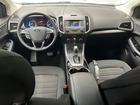 Used 2018 Ford Edge SEL image 4