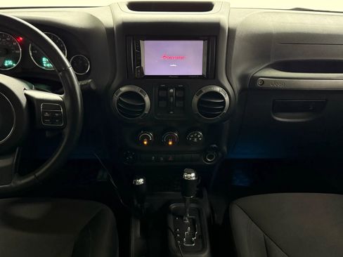 Used 2016 Jeep Wrangler Unlimited Sport w/ Quick Order Package 24S image 33