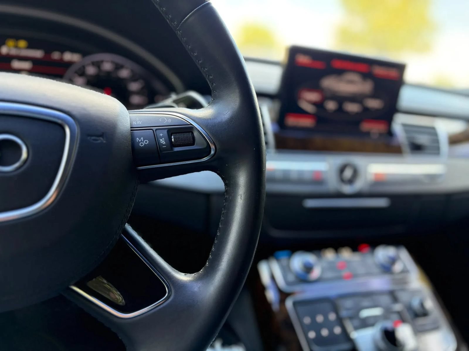 Used 2014 Audi A8 L 4.0T w/ Luxury Package AWD/4WD image 39