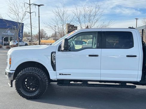 Used 2024 Ford F350 XLT w/ FX4 Off-Road Package image 10