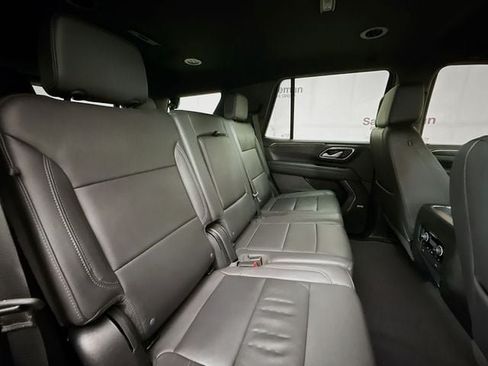 Used 2022 Chevrolet Tahoe LT w/ Luxury Package AWD/4WD image 30