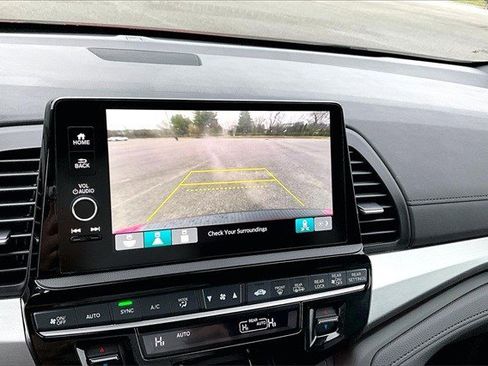 Certified 2025 Honda Odyssey Sport-L image 13