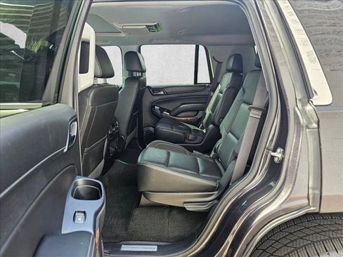Used 2018 Chevrolet Tahoe Premier AWD/4WD image 15