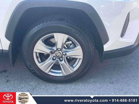 Used 2024 Toyota RAV4 XLE w/ Convenience Package AWD/4WD image 10