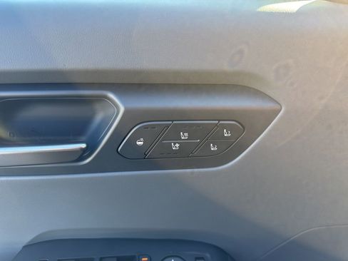 New 2026 Kia EV9 Wind image 10