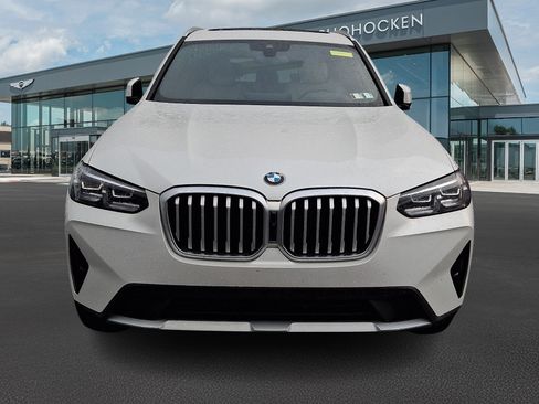 Used 2024 BMW X3 xDrive30i w/ Premium Package AWD/4WD image 3