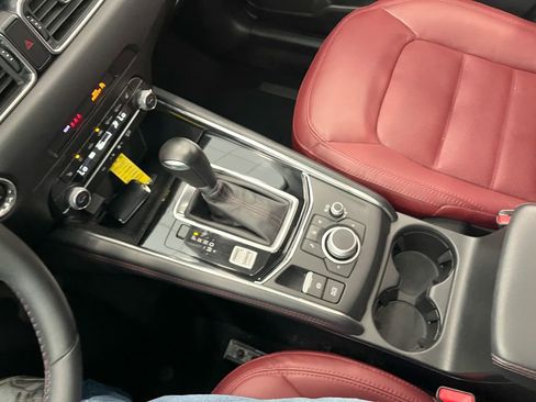 Used 2023 MAZDA CX-5 Carbon Edition image 26