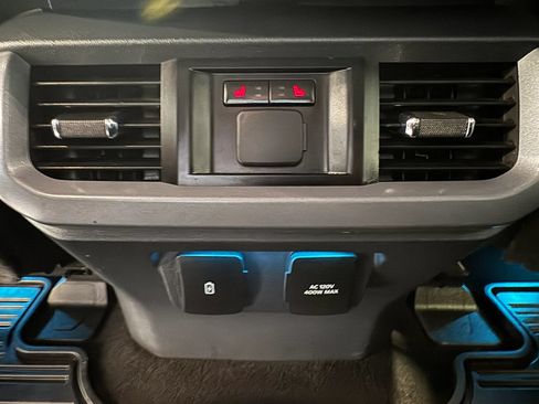 Used 2023 Ford F150 Lariat w/ Equipment Group 502A High AWD/4WD image 16