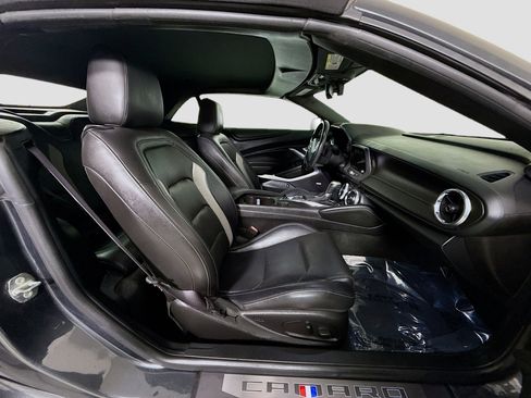 Used 2016 Chevrolet Camaro LT image 25