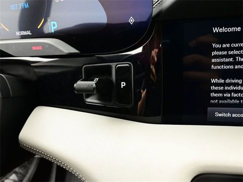 Certified 2024 Porsche Taycan GTS image 15