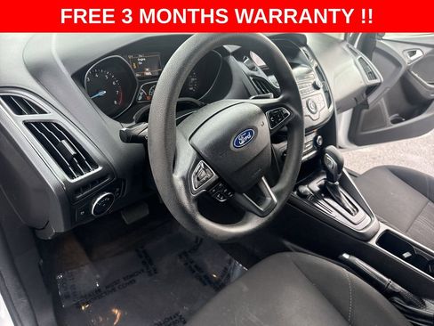 Used 2018 Ford Focus SE FWD image 27