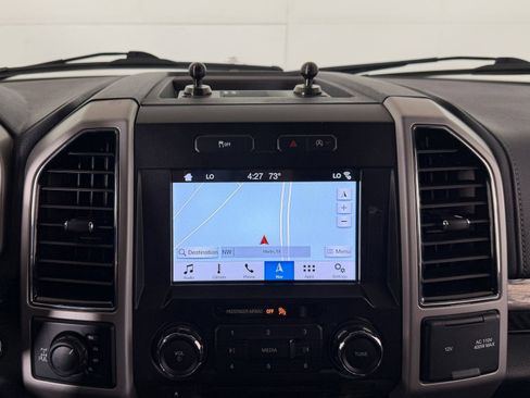 Used 2018 Ford F150 Lariat image 23