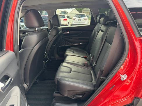 Used 2019 Hyundai Santa Fe Limited FWD image 13