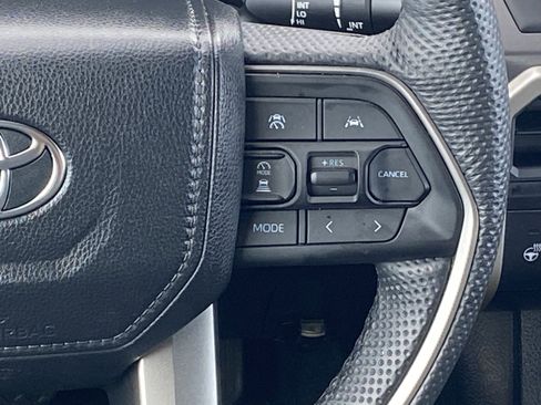 Certified 2024 Toyota Tacoma SR5 image 18