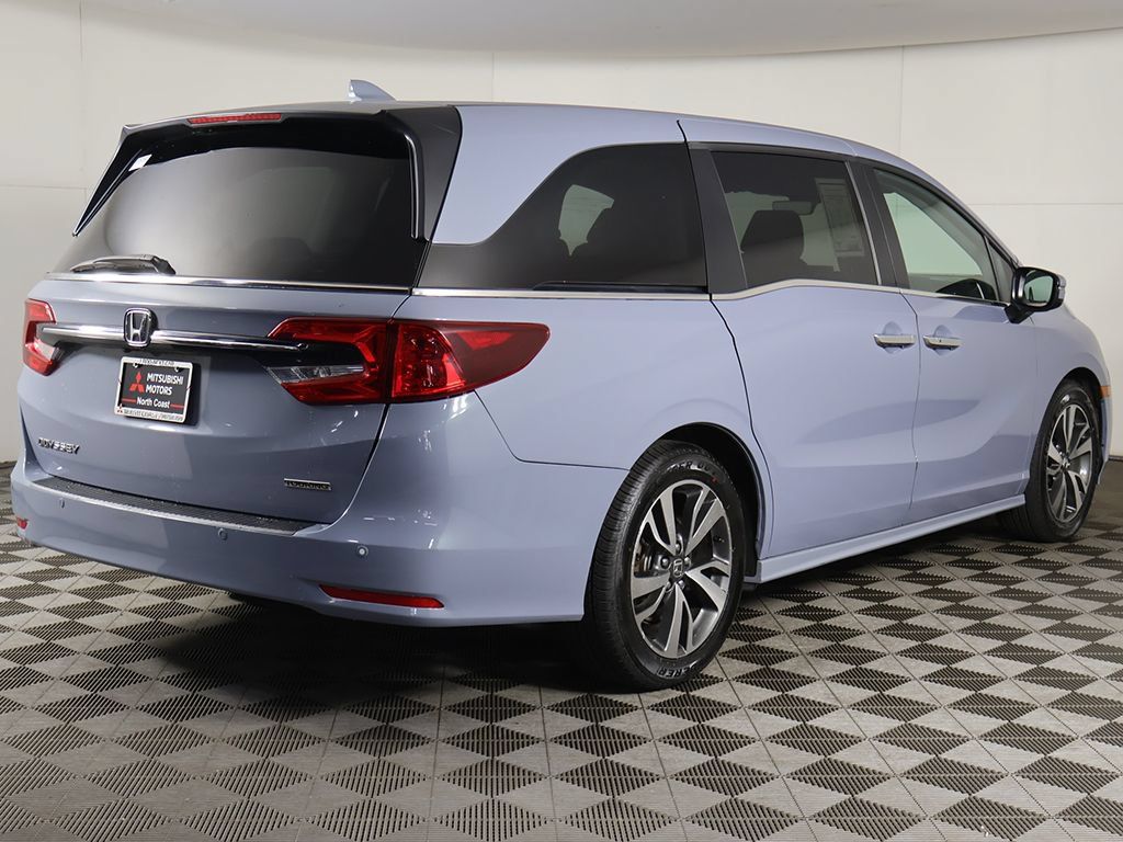 Used 2023 Honda Odyssey Touring image 13