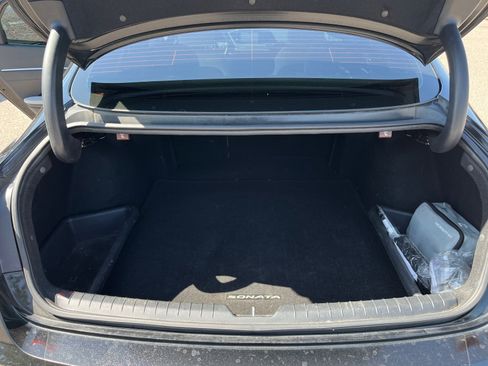 Used 2023 Hyundai Sonata Limited w/ Cargo Package FWD image 29