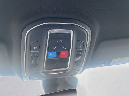 New 2025 Jeep Grand Cherokee L Laredo w/ Luxury Tech Group I image 25