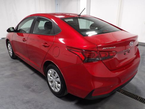 Used 2021 Hyundai Accent SE image 7