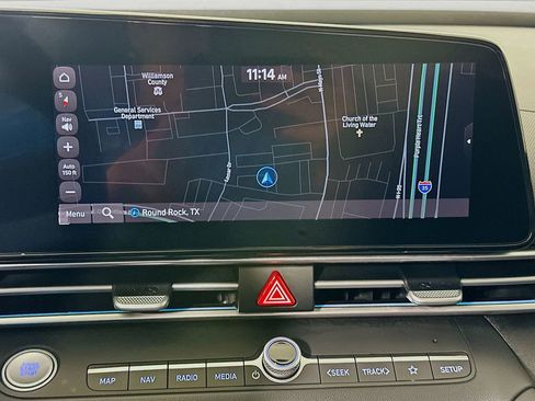 Used 2023 Hyundai Elantra Limited FWD image 13
