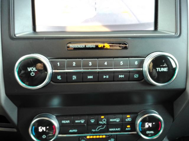 Used 2019 Ford Expedition Max XLT AWD/4WD image 46