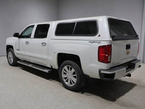 Used 2017 Chevrolet Silverado 1500 High Country AWD/4WD image 5