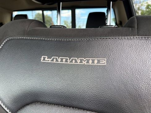Used 2021 RAM 1500 Laramie AWD/4WD image 11