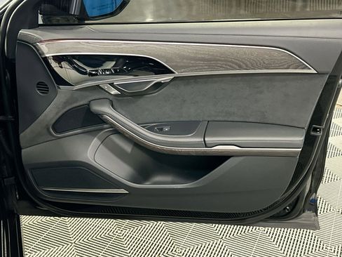 Used 2023 Audi A8 L 3.0T w/ Executive Package image 41