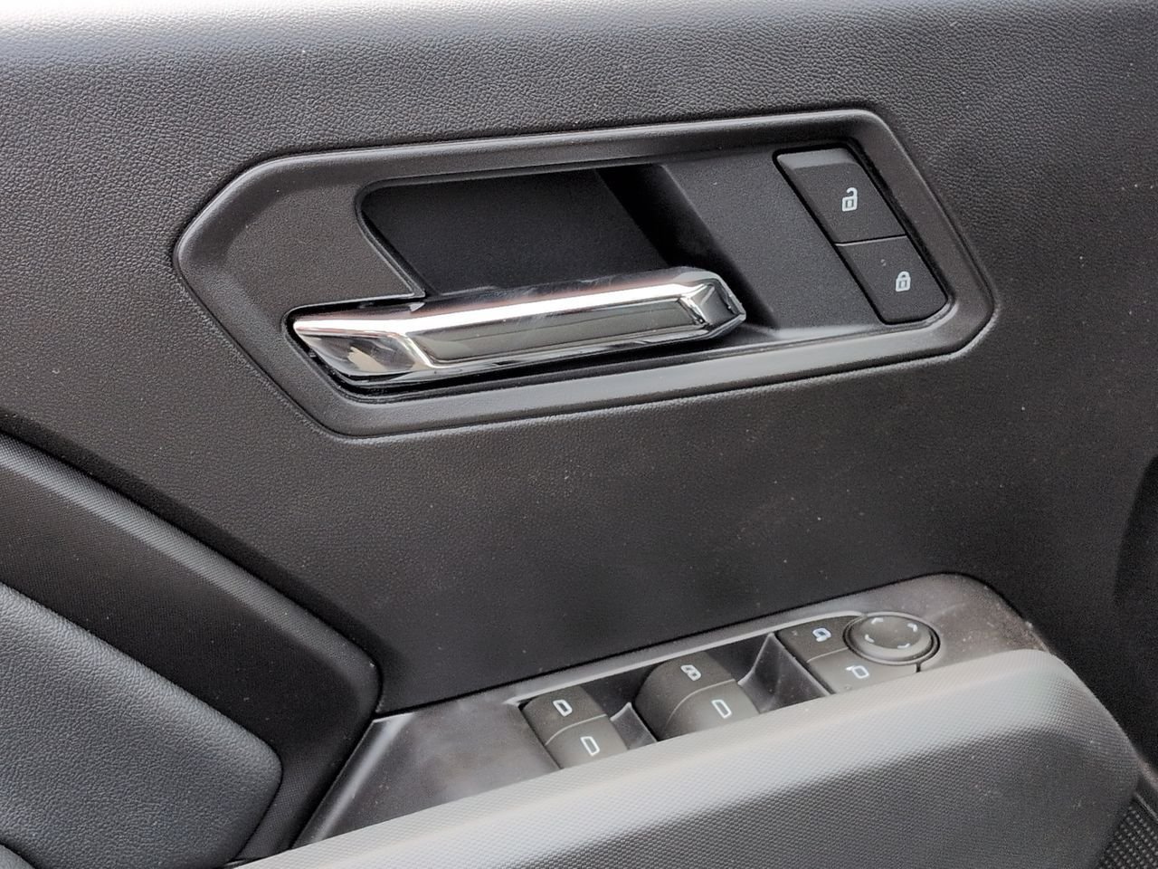 New 2026 Chevrolet Colorado LT RWD image 24