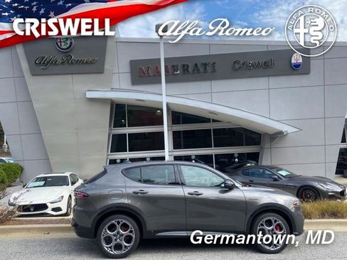 New 2024 Alfa Romeo Tonale Veloce image 4