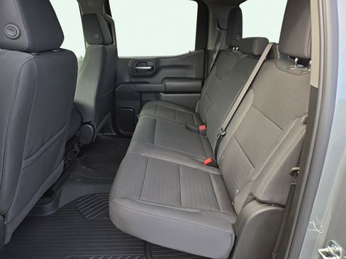 New 2026 Chevrolet Silverado 1500 Custom Trail Boss w/ Dark Appearance Package image 13