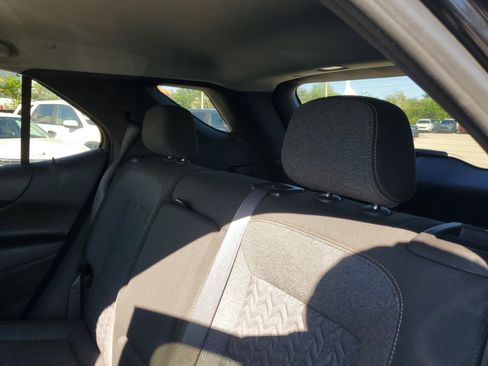 Used 2023 Chevrolet Equinox LT image 14