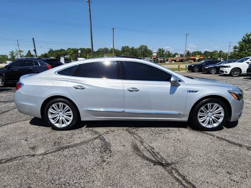 Used 2018 Buick LaCrosse Essence w/ Sun and Shade Package FWD image 9