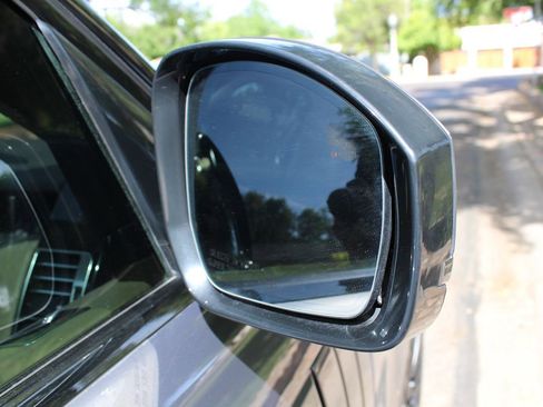 Used 2016 Land Rover Range Rover Supercharged AWD/4WD image 80