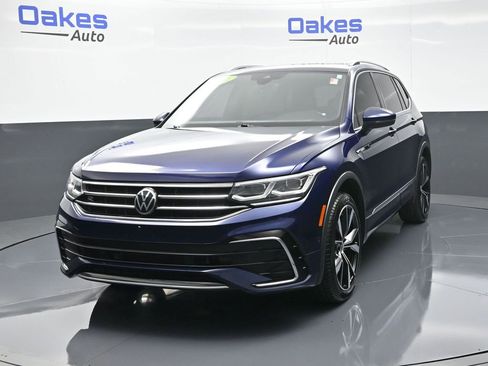 Used 2022 Volkswagen Tiguan SEL R-Line image 3