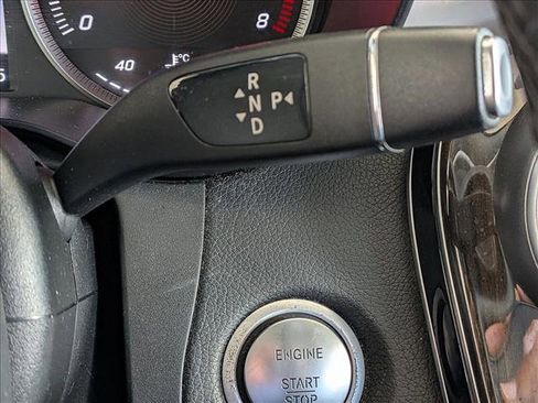 Used 2016 Mercedes-Benz GLC 300 image 11