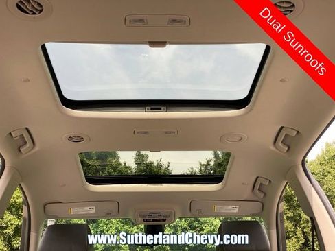 Used 2020 Chevrolet Traverse LT w/ LT Premium Package FWD image 52