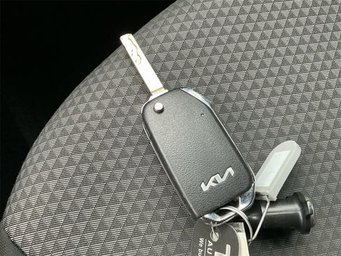 Used 2024 Kia Soul LX w/ Option Group 015 image 31