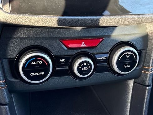 Used 2023 Subaru Crosstrek 2.0i Premium image 16