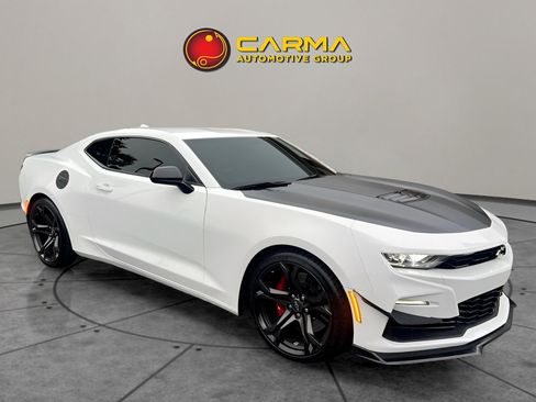 Used 2020 Chevrolet Camaro SS image 7
